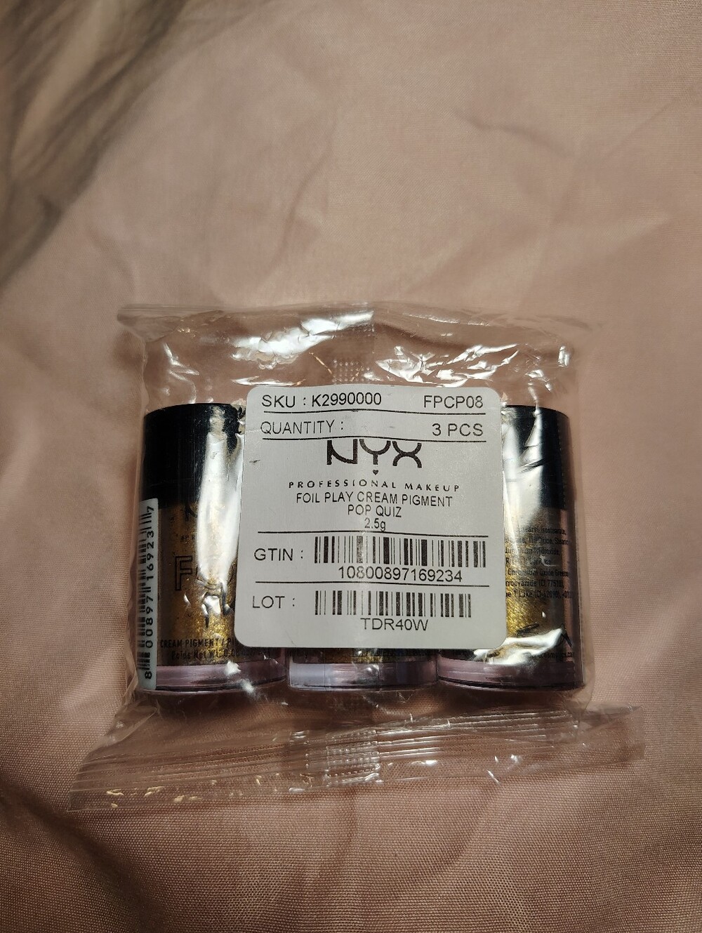 NYX Foil Play Cream Pigment Pop Quiz Color Three Brand New Never Opened